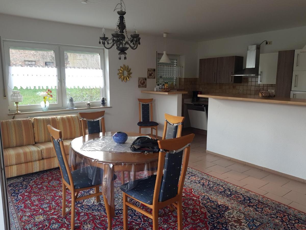 Nicoles Niedschloesschen Appartement Rehlingen-Siersburg Buitenkant foto